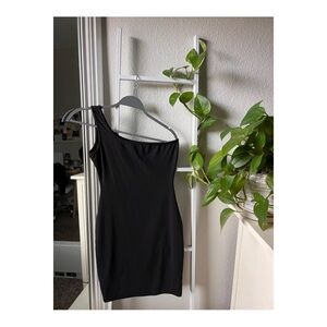Black One Shoulder Bodycon Dress